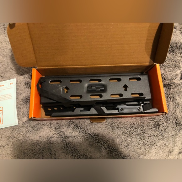 TV Mount - Picture 7 of 7